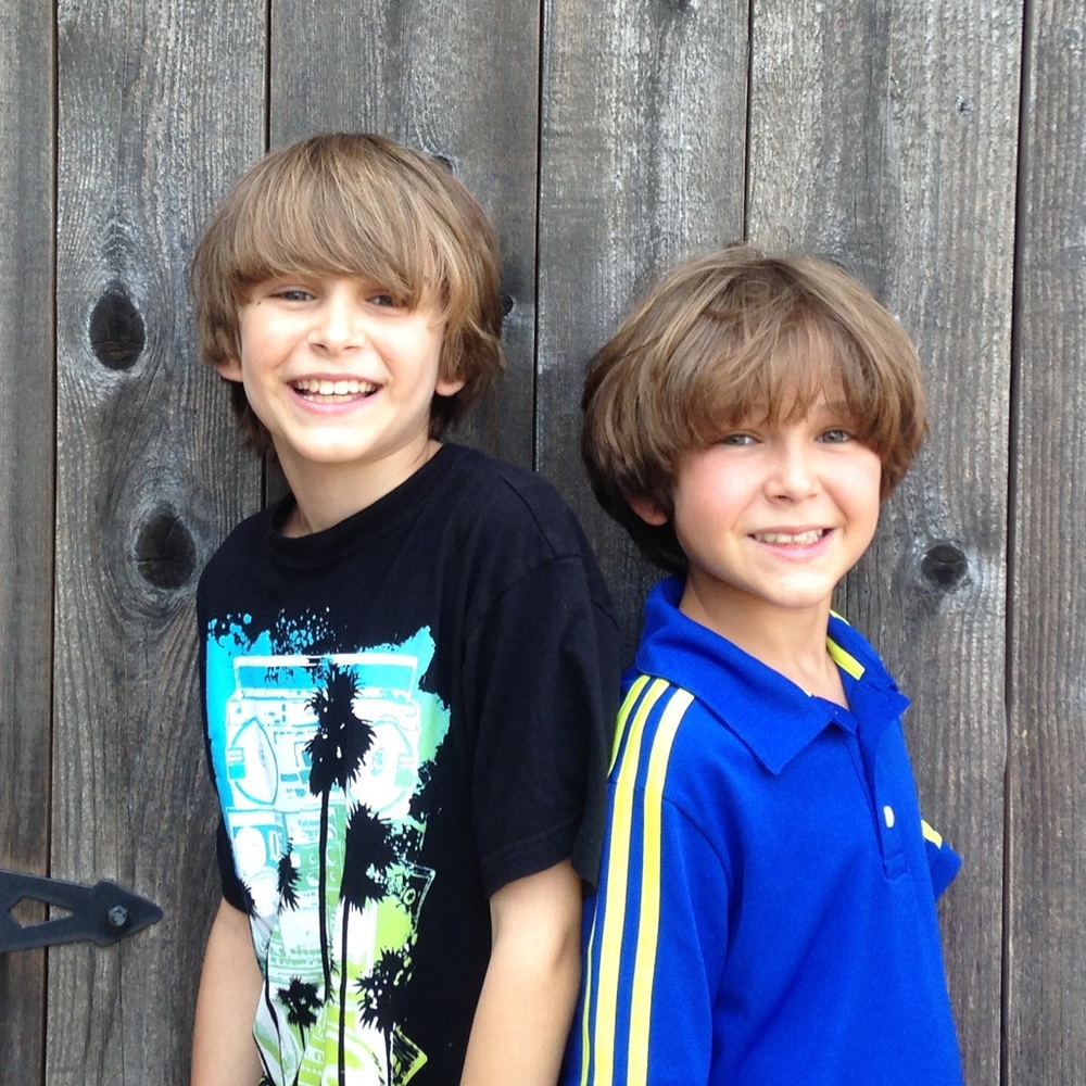 Meet your Poshers, ALEX and MATT